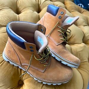 Women’s Timberland 8.5